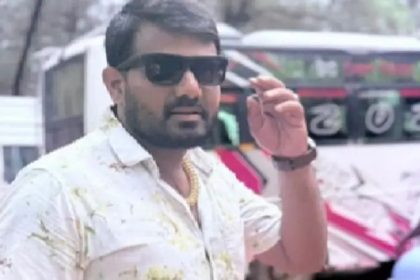 ಎರಡು ಗುಂಪುಗಳ ನಡುವೆ ಮಾರಾಮಾರಿ : ಕಾಂಗ್ರೆಸ್ ನಾಯಕ ಬರ್ಬರ ಹತ್ಯೆ