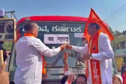 ಮಹಾರಾಷ್ಟ್ರದಲ್ಲಿ ಕರ್ನಾಟಕ ಬಸ್ ತಡಿದು ಶಿವಸೇನೆ ಪುಂಡಾಟ : ಬಸ್ ಸಂಚಾರ ಸ್ಥಗಿತ