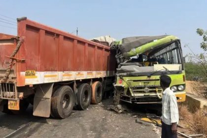 ಕೆಎಸ್​​ಆರ್​ಟಿಸಿ ಬಸ್​ ಮತ್ತು ಲಾರಿ ಮುಖಾಮುಖಿ ಡಿಕ್ಕಿ : ತುಂಡಾದ ಚಾಲಕನ ಕಾಲು