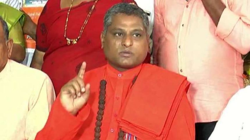 ಸಿದ್ದರಾಮಯ್ಯನವರೇ ಸಿಎಂ ಆಗಿ ಮುಂದುವರೆಯಲಿ: ವಾಲ್ಮೀಕಿ ಪೀಠದ ಸ್ವಾಮೀಜಿ