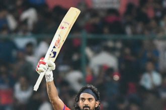 ಕೆ.ಎಲ್. ರಾಹುಲ್ ಶತಕ: ಕಿವೀಸ್‌ಗೆ ೨೮೫ ರನ್‌ಗಳ ಗುರಿ