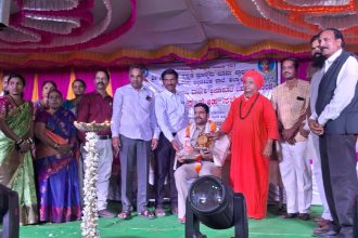 ಬಸವೇಶ್ವರ ಶಾಲೆಯಲ್ಲಿ ಸ್ನೇಹ ಸಮ್ಮೇಳನ