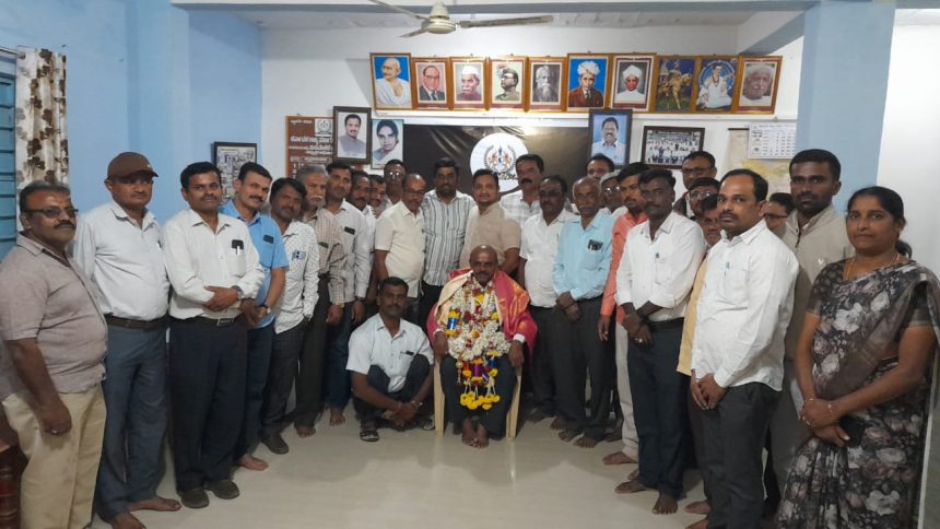 ಸರ್ಕಾರಿ ನೌಕರರ ಸಂಘದ ಪ್ರಭಾರಿ ಅಧ್ಯಕ್ಷರಾಗಿ ಅಧಿಕಾರ ಸ್ವೀಕರಿಸಿದ ಪಾಪಣ್ಣ