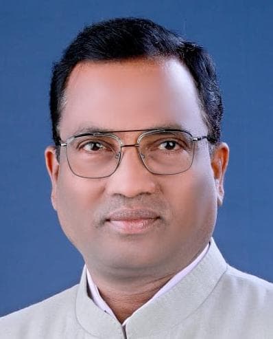 ಎಂಟನೆಯ ವಿಜಯಪುರ ತಾಲೂಕ ಕನ್ನಡ ಸಾಹಿತ್ಯ ಸಮ್ಮೇಳನ : ಸವಾ೯ಧ್ಯಕ್ಷರಾಗಿ ಸೋಮಲಿಂಗ ಗೆಣ್ಣೂರ ಆಯ್ಕೆ ಎಂಟನೆಯ ವಿಜಯಪುರ ತಾಲೂಕ ಕನ್ನಡ ಸಾಹಿತ್ಯ ಸಮ್ಮೇಳನ : ಸವಾ೯ಧ್ಯಕ್ಷರಾಗಿ ಸೋಮಲಿಂಗ ಗೆಣ್ಣೂರ ಆಯ್ಕೆ