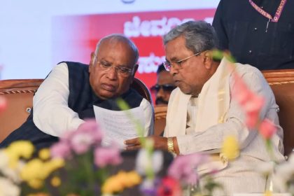 ಧರ್ಮ, ದೇವರ ಹೆಸರಿನಲ್ಲಿ ಪ್ರಧಾನಿ ಮೋದಿ ದೇಶವನ್ನೇ ಲೂಟಿ ಮಾಡುತ್ತಿದ್ದಾರೆ : ಮಲ್ಲಿಕಾರ್ಜುನ ಖರ್ಗೆ