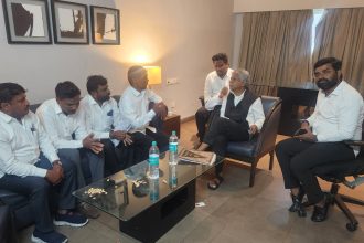 ಹೈದರಾಬಾದ್‌ನಲ್ಲಿ ಪದ್ಮಶ್ರೀ ಮಂದಕೃಷ್ಣ ಮಾದಿಗರ ಭೇಟಿ ಮಾಡಿದ : ಬಿ. ನರಸಪ್ಪ ದಂಡೋರ