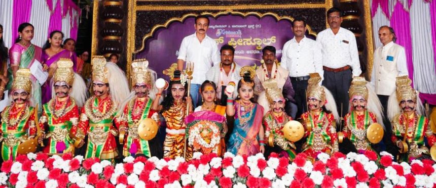 ಸಂಸ್ಕಾರ, ಮೌಲ್ಯಯುತ ಶಿಕ್ಷಣ ಯಶಸ್ಸಿಗೆ ದಾರಿದೀಪ : ದೊಡ್ಡಾಘಟ್ಟ ಚಂದ್ರೇಶ್ ಸಂಸ್ಕಾರ, ಮೌಲ್ಯಯುತ ಶಿಕ್ಷಣ ಯಶಸ್ಸಿಗೆ ದಾರಿದೀಪ : ದೊಡ್ಡಾಘಟ್ಟ ಚಂದ್ರೇಶ್