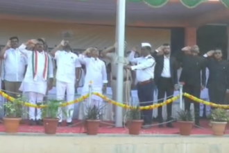 77ನೇ ಗಣರಾಜ್ಯೋತ್ಸವದ ಅಂಗವಾಗಿ ಉಸ್ತುವಾರಿ ಸಚಿವ ಶರಣಪ್ರಕಾಶ ಪಾಟೀಲ ಧ್ವಜಾರೋಹಣ