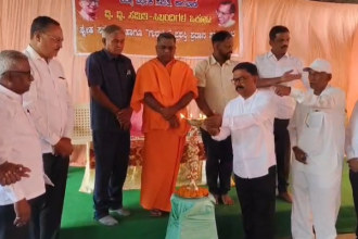 ಸ್ನೇಹ ಸಮ್ಮೇಲನ ಹಾಗೂ “ಗುರುಶ್ರೀ” ಪ್ರಶಸ್ತಿ ಪ್ರದಾನ ಸಮಾರಂಭ : ಮಹೇಶಾನಂದ ಶ್ರೀಗಳು.