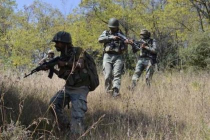 ಭದ್ರತಾ ಪಡೆಗಳು ಮತ್ತು ಮಾವೋವಾದಿಗಳ ನಡುವೆ ಗುಂಡಿನ ಚಕಮಕಿ : 10 ಮಂದಿ ನಕ್ಸಲರ ಹತ್ಯೆ