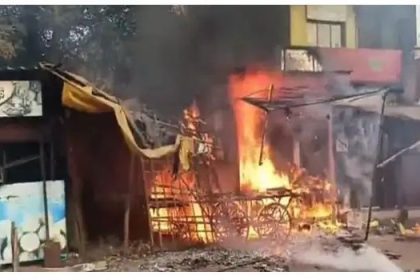 ಧಾರವಾಡದಲ್ಲಿ ಶಾರ್ಟ್ ಸರ್ಕ್ಯೂಟ್ ನಿಂದ ಮೂರು ಅಂಗಡಿಗಳು ಬೆಂಕಿಗಾಹುತಿ