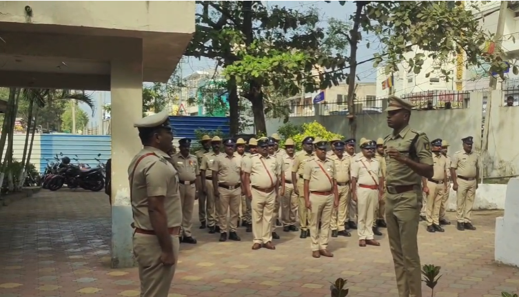 ಮೊಟ್ಟಮೋದಲ ಬಾರಿಗೆ ಅಥಣಿ ಠಾಣೆಗೆ ಭೇಟಿ ನೀಡಿದ : ಬೆಳಗಾವಿ ಎಸ್ ಪಿ ಕೆ ರಾಮರಾಜನ