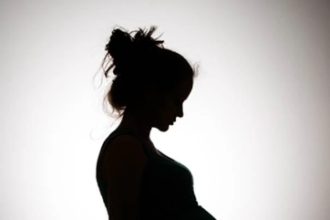 ವಸತಿ ಶಾಲೆಯಲ್ಲಿ ಆಘಾತಕಾರಿ ಘಟನೆ : ಪಿಯುಸಿ ವಿದ್ಯಾರ್ಥಿನಿ ಗರ್ಭಿಣಿ