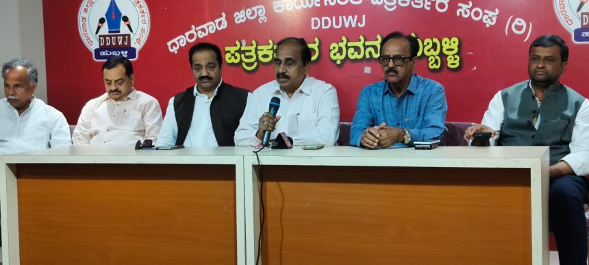 ಅಸಮಾಧಾನ ವರಿಷ್ಠರು ಬಗೆಹರಿಸುವರು: ಪಶ್ಚಿಮ ನಿಯೋಜಿತ ಅಭ್ಯರ್ಥಿ ಲಿಂಬಿಕಾಯಿ ಹೇಳಿಕೆ