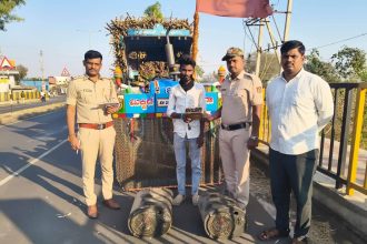 ಟ್ರಾಕ್ಟರ್ ನಲ್ಲಿ ಸೌಂಡ್ ಹಾಕಿದಿದರೆ ಬಿಳುತ್ತೆ ದಂಡ ಪಿಎಸ್ಐ ಸಾಗನೂರ