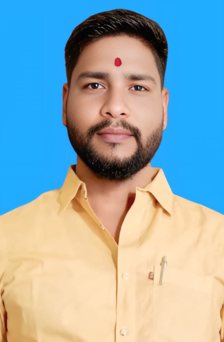 ಕಾರ್ಯಕ್ರಮಕ್ಕೆ ಬಸನಗೌಡ ಪಾಟೀಲ್ ಯತ್ನಾಳ ಆಗಮನ ಕಾರ್ಯಕ್ರಮಕ್ಕೆ ಬಸನಗೌಡ ಪಾಟೀಲ್ ಯತ್ನಾಳ ಆಗಮನ