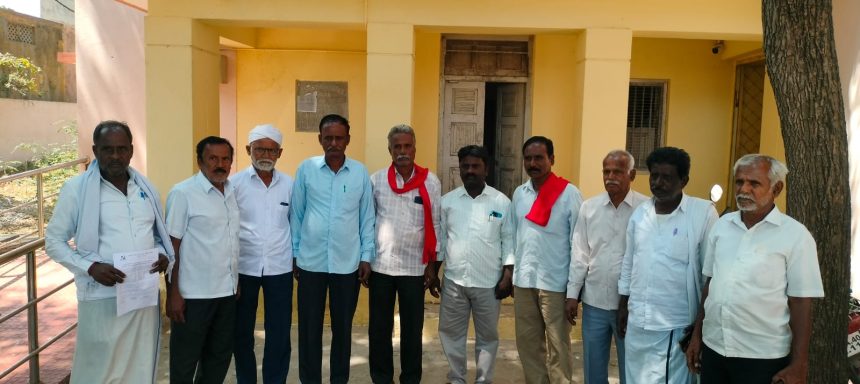 ಶಾಸಕ ಎಸ್.ಎನ್. ಸುಬ್ಬಾರೆಡ್ಡಿ ಆಯ್ಕೆ ಅಸಿಂಧು: ಹೈಕೋರ್ಟ್ ತೀರ್ಪು ಸ್ವಾಗತಿಸಿ ಮರು ಚುನಾವಣೆಗೆ ಸಿಪಿಐಎಂ ಆಗ್ರಹ. ಶಾಸಕ ಎಸ್.ಎನ್. ಸುಬ್ಬಾರೆಡ್ಡಿ ಆಯ್ಕೆ ಅಸಿಂಧು: ಹೈಕೋರ್ಟ್ ತೀರ್ಪು ಸ್ವಾಗತಿಸಿ ಮರು ಚುನಾವಣೆಗೆ ಸಿಪಿಐಎಂ ಆಗ್ರಹ.