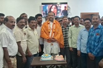 ಎಂಎಲ್‌ಸಿ ಬಸನಗೌಡ ಬಾದರ್ಲಿಯವರ ಜನ್ಮದಿನ ಆಚರಣೆ