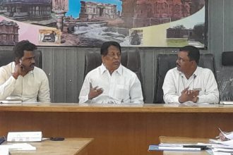 ಕುಡಿಯುವ ನೀರಿನ ಸಮಸ್ಯೆ ಉಂಟಾಗದಂತೆ ಕ್ರಮವಹಿಸಿ : ಅಧಿಕಾರಿಗಳಿಗೆ ಶಾಸಕ ಎಂ.ಟಿ.ಕೃಷಪ್ಪ ಸೂಚನೆ