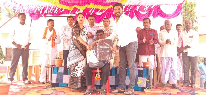 ಉತ್ತಮ ಶಿಕ್ಷಣ ಪಡೆದು ಉತ್ತಮ ಬದುಕು ರೂಪಿಸಿಕೊಳ್ಳಿ : ಶಿವಳ್ಳಿಮಠ