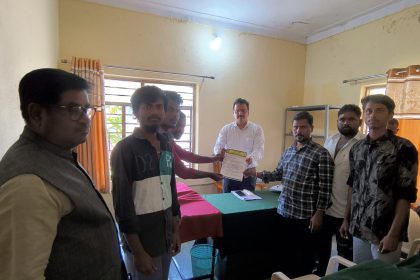 ಅಂಬಲಗಾ ಗ್ರಾ. ಪಂ. ಕೂಡಲೇ ಖಾಯಂ ಪಿ.ಡಿ.ಓ ನೇಮಕ ಮಾಡಲು ಆಗ್ರಹಿಸಿ ಅಂಬೇಡ್ಕರ್ ಯುವ ಸೇನೆ ಮನವಿ