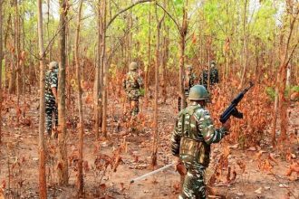 ಮೂವರು ನಕ್ಸಲರನ್ನು ಹೊಡೆದುರುಳಿಸಿದ ಭದ್ರತಾ ಪಡೆ