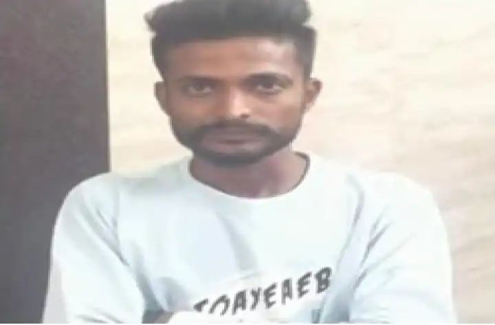 ಹಿಂದೂ ಧರ್ಮಕ್ಕೆ ಅವಮಾನ ಆಗುವ ರೀತಿ ವಾಟ್ಸಪ್ ಸ್ಟೇಟಸ್ : ಯುವಕ ಅರೆಸ್ಟ್ 