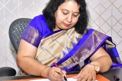 ಧಾರವಾಡದ ನೂತನ ಜಿಲ್ಲಾಧಿಕಾರಿಯಾಗಿ ಸ್ನೇಹಲ್ ಆರ್. ಅಧಿಕಾರ ಸ್ವೀಕಾರ 