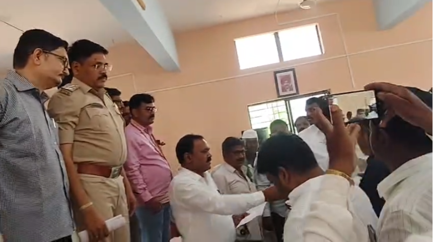 ನಕಲಿ ಜಾತಿ ಪ್ರಮಾಣ ಪತ್ರ ಹಾವಳಿ ನಿಲ್ಲಿಸಿ: ದಲಿತ ಮುಖಂಡರ ಆಕ್ರೋಶ