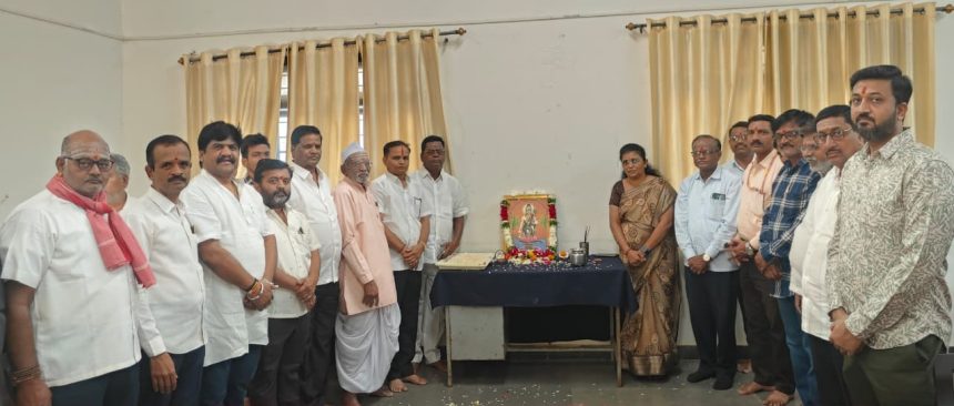 ರೇಣುಕಾಚಾರ್ಯರ ತತ್ವಾದರ್ಶಗಳು ಮೈಗೂಡಿಸಿಕೊಳ್ಳಿ – ಸಿ.ಜಿ.ಹಳ್ಳದ್