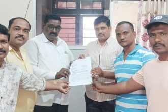 ಭಾಲ್ಕಿಯಲ್ಲಿ ಶ್ರೀ ಮಲ್ಲಿಕಾರ್ಜುನ ಮುತ್ಯಾ ಪರ ಮನವಿ: ಪೋಕ್ಸೋ ಪ್ರಕರಣ ರದ್ದುಪಡಿಸಲು ಆಗ್ರಹ