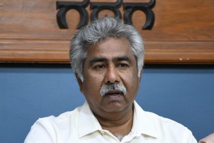 ಗುರಿಯೇ ಇಲ್ಲದ ಬಜೆಟ್: ಗೋವಿಂದಗಡ್ರ