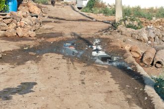 ಎಂ ಟಿ ಪಲ್ಲಿ ಗ್ರಾಮ ಸ್ವಚ್ಛತಾ ಮರೇತು ನಿದ್ದೆಯಲ್ಲಿ ಜಾರಿದ ಪಿಡಿಒ ಸಿಬ್ಬಂದಿ