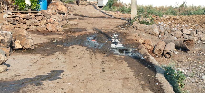 ಎಂ ಟಿ ಪಲ್ಲಿ ಗ್ರಾಮ ಸ್ವಚ್ಛತಾ ಮರೇತು ನಿದ್ದೆಯಲ್ಲಿ ಜಾರಿದ ಪಿಡಿಒ ಸಿಬ್ಬಂದಿ