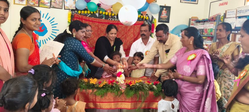  ಅಂಗನವಾಡಿ ಕೇಂದ್ರದಲ್ಲಿ ಎಲ್, ಕೆ ಜಿ ಮತ್ತು ಯು ಕೆ ಜಿ ಉದ್ಘಾಟನೆ