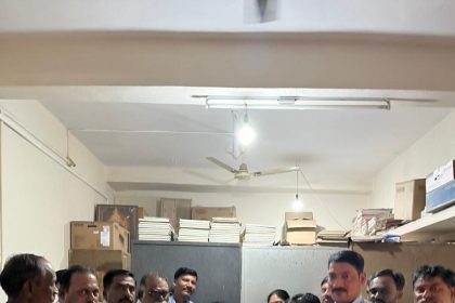 ಐಗಳಿ ಡಿಸಿಸಿ ಬ್ಯಾಂಕ ಶಾಖೆಗೆ ಸುನೀತಾ ಐಹೊಳೆ ಭೇಟಿ