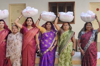 ಚಿಂಚಣಿ ದಾಸೋಹ ಜಾತ್ರೆಗೆ ಬೇಡಕಿಹಾಳದ ಭಕ್ತರಿಂದ 25000 ಕರಿಗಡಬು ಹಾಗೂ 35000 ರೂ. ದೇನಿಗೆ ಅರ್ಪಣೆ