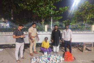 ರೈಲ್ವೆ ಸ್ಟೇಷನ್ ಹತ್ತಿರ ಮಾನವ ಸೇವನೆ ಯೋಗ್ಯವಲ್ಲದ ವಸ್ತು ಮಾರಾಟ ಮಾಡುವ ವ್ಯಕ್ತಿ  ಇದೀಗ ಪೊಲೀಸರ ಅತಿಥಿ