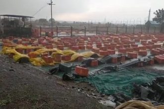 ಅಕಾಲಿಕ ಮಳೆ ದ್ರಾಕ್ಷಿ ಬೆಳೆ ನಷ್ಷ ರೈತನ ಕಣ್ಣಲ್ಲಿ ನೀರು