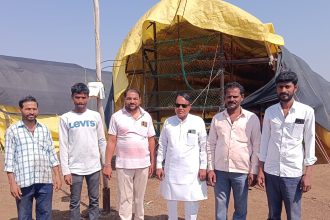 ಅಕಾಲಿಕ ಮಳೆಗೆ ರೈತರ ಬೆಳೆ ಹಾನಿ : ಕಂಗಾಲಾದ ಅಥಣಿ ತಾಲೂಕಿನ ರೈತರು