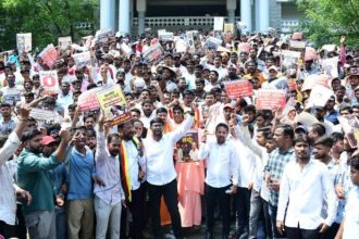 ಖಾಲಿ ಹುದ್ದೆಗಳ ನೇಮಕಾತಿಗೆ ಆಗ್ರಹಿಸಿ ವಿದ್ಯಾರ್ಥಿಗಳ ಬೃಹತ್ ಪ್ರತಿಭಟನೆ