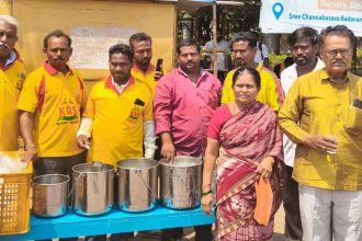 ರಾಮನವಮಿ ಪ್ರಯುಕ್ತ ಕೆ ಆರ್ ಎಸ್ ಪಕ್ಷದ ವತಿಯಿಂದ ಸಿಹಿ ಪಾನಕ ಮತ್ತು ಮಜ್ಜಿಗೆ ವಿತರಣೆ