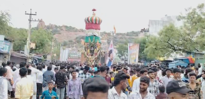 ಸಿರಿಗೇರಿಯಲ್ಲಿ ಅದ್ದೂರಿಯಾಗಿ ಜರುಗಿದ ಶ್ರೀ ನಾಗನಾಥೇಶ್ವರ ಮಹಾ ರಥೋತ್ಸವ.