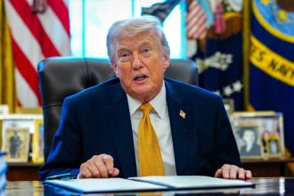 ‘ಫಿನಿಶ್ ಆಫ್, ವಾಟ್ಸ್ ಲೆಫ್ಟ್ ಇನ್ ಇರಾನ್’: ಡೋನಾಲ್ಡ್ ಟ್ರಂಫ್