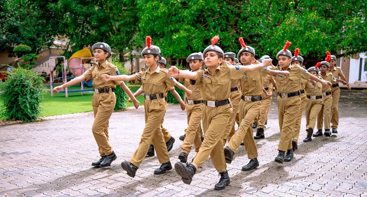 ಬೈಲಹೊಂಗಲದ ಸಂಗೊಳ್ಳಿ ರಾಯಣ್ಣ ಸೈನಿಕ ಶಾಲೆಯಲ್ಲಿ ಖಾಲಿರುವ ಹುದ್ದೆಗಳಿಗೆ ಅರ್ಜಿ ಆಹ್ವಾನ