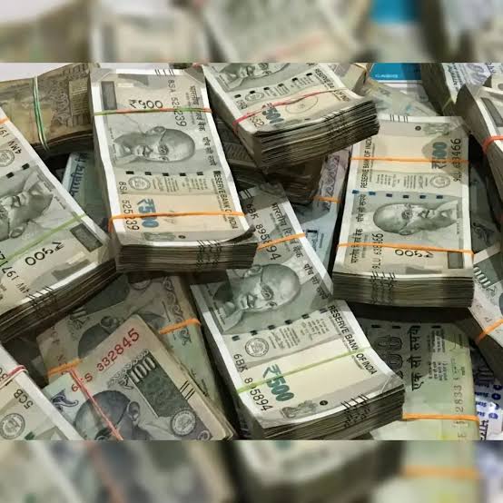 ಬಾಗಲಕೋಟೆ ಉಪಚುನಾವಣೆ : ದಾಖಲೆ ಇಲ್ಲದೇ ಸಾಗಿಸುತ್ತಿದ್ದ 12.37 ಲಕ್ಷ ರೂ. ವಶಕ್ಕೆ ಬಾಗಲಕೋಟೆ ಉಪಚುನಾವಣೆ : ದಾಖಲೆ ಇಲ್ಲದೇ ಸಾಗಿಸುತ್ತಿದ್ದ 12.37 ಲಕ್ಷ ರೂ. ವಶಕ್ಕೆ