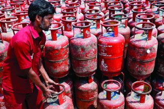 ಎಲ್‌ಪಿಜಿ ಗ್ರಾಹಕರಿಗೆ ಇನ್ನು ಬಯೋಮೆಟ್ರಿಕ್ ಕಡ್ಡಾಯ