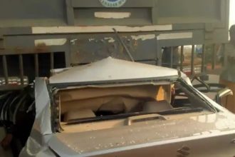 ಕಾರು ಮತ್ತು ಲಾರಿಯ ನಡುವೆ ಭೀಕರ ಡಿಕ್ಕಿ : ಮೂವರು ಸಬ್‌ ಇನ್ಸ್‌ಪೆಕ್ಟರ್‌ಗಳು ಸ್ಥಳದಲ್ಲೇ ಸಾವು