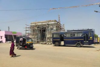 ಜಾತಿ ವೈಷಮ್ಯ :  ಎಲ್ಲಾ ಕ್ಷೌರದ ಅಂಗಡಿಗಳು ಬಂದ್‌