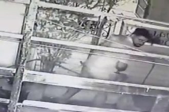 ಗೋಡೆ ಹಾರಿ ಮಹಿಳೆಯರ ಒಳಉಡುಪು ಕದ್ದು ಕಳ್ಳತನ ವಿಕೃತಿ